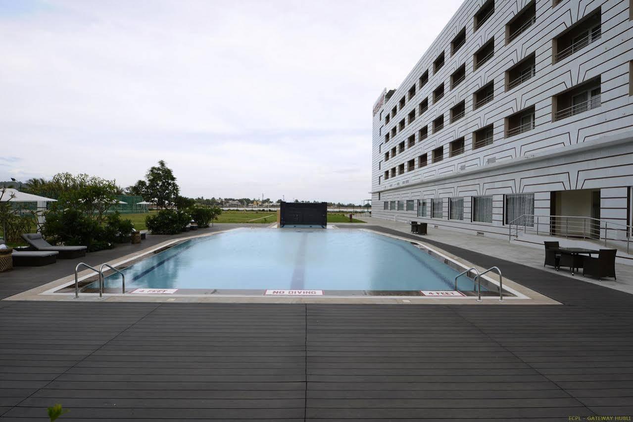 Hotel Naveen Lakeside Hubli Kültér fotó
